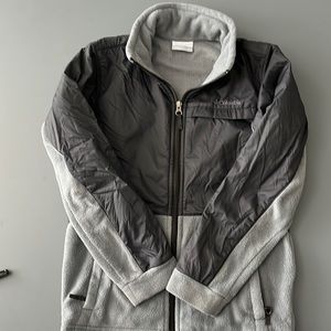 Boys Columbia black and grey full zip stern jacket size 10/12